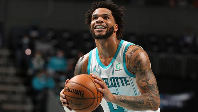 在与湖人的 在与湖人的