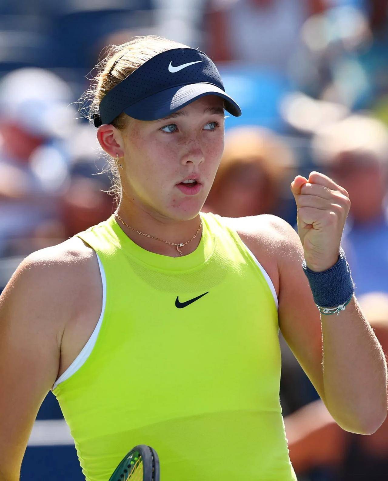 与其说是个 与其说是个