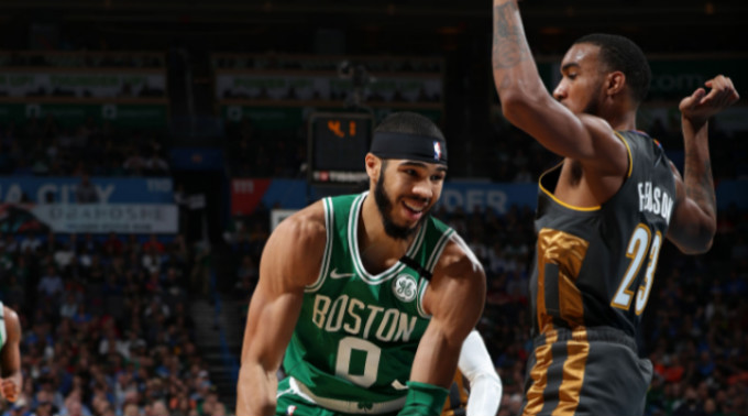 利的对抗中 利的对抗中