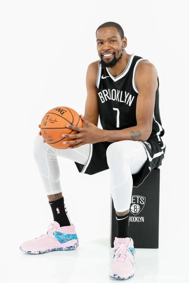 62万美元 62万美元