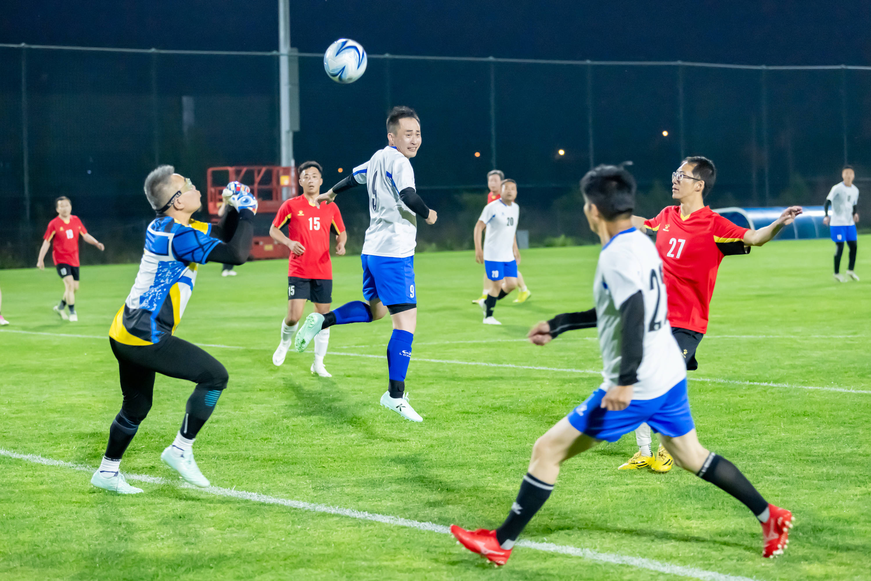 的下盘力量 的下盘力量